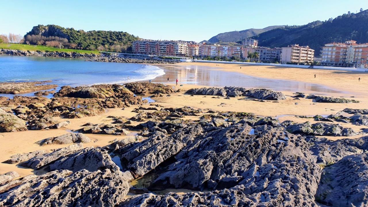 Castro Urdiales Apartment Exterior photo